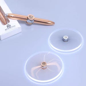 Penna Fidget Spinner con luce LED - Penna da donna - Penna antistress - Penna da uomo - Penna Gyro - Penna elegante - Penna carina - Realizzata da Artista Vision (oro rosa)