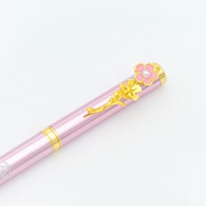 Penna da donna con confezione regalo: questa graziosa penna da donna ha un elegante design floreale. Penna raffinata da donna da regalare, ideata da Artista Vision (rosa).