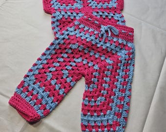 Handmade children's set – vest & trousers