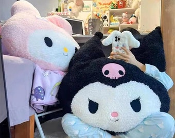 Oreiller en peluche Kuromi surdimensionné, décoration de poupée oreiller en peluche Kuromi poupée jouets périphériques mélodie cadeau d'anniversaire