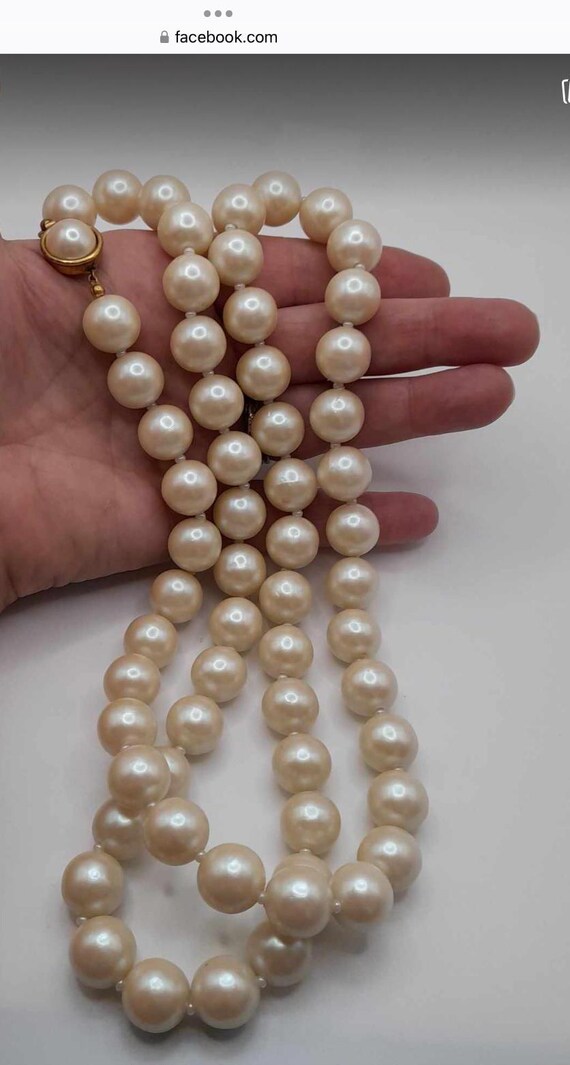 Miriam Haskell Signed Large and Long Faux Pearl N… - image 8