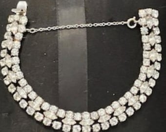 Beau bracelet en cristal Swarovski transparent signé Sherman Jewellery