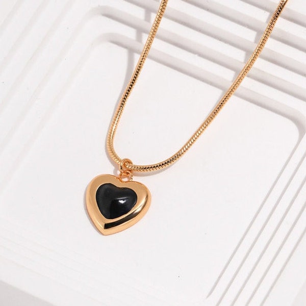 black enamel heart necklace, K18 gold plated, ball necklace, small black heart necklace, Perfect Gift for her, Vintage Charm Necklace