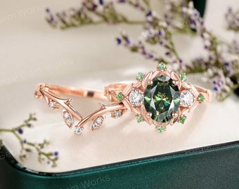 unique green moissanite bridal ring set leaf shank emerald cluster engagement ring vintage wedding ring dainty solid gold anniversary ring