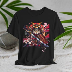 Camiseta de gato samurái: obra de arte de gato de inspiración japonesa, camiseta para entusiastas de Neko, cuello redondo unisex duradero para hombres, mujeres y niños