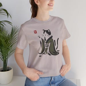 Sumi e Cat Shirt: Unisex Japanese Art Tee with Kimono Design Heather Cool Grey