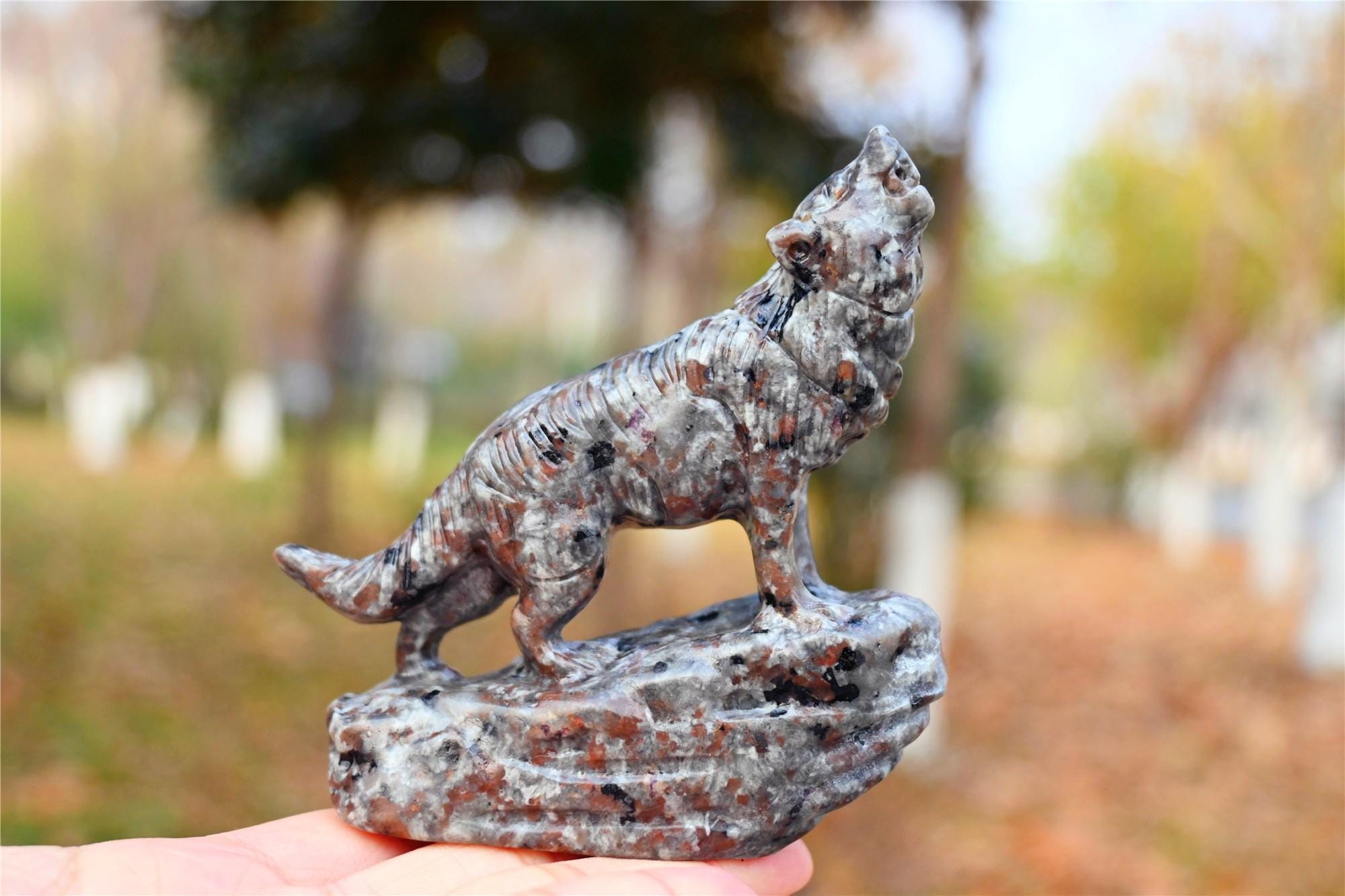 3.4'' Natural Hand Carved Yooperlite Wolf,quartz Crystal,crystal