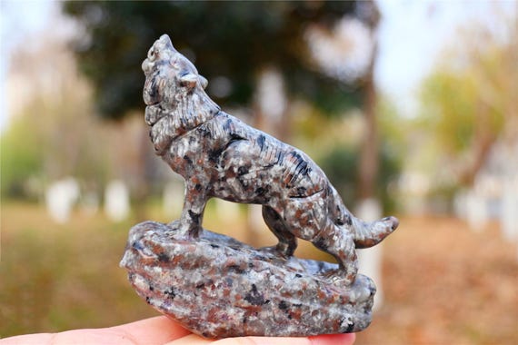 3.4'' Natural Hand Carved Yooperlite Wolf,quartz Crystal,crystal