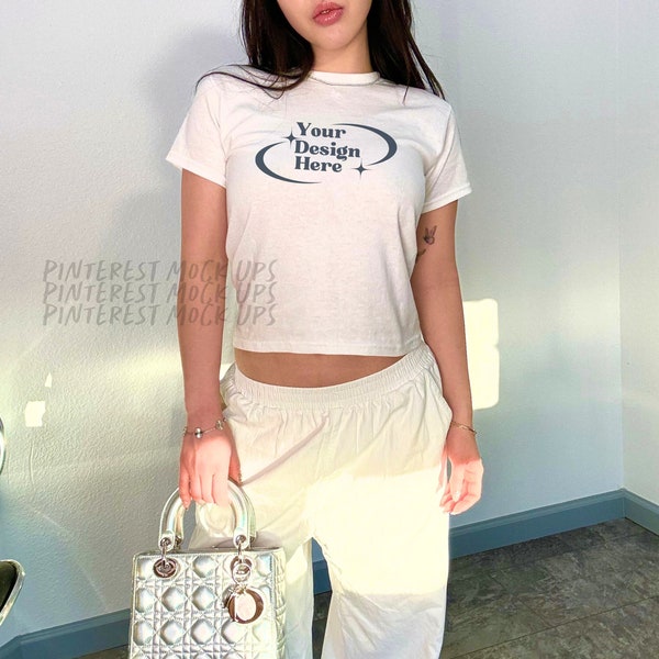 White Baby Tee Gildan 5000B Mockup Trendy Pinterest Instagram Influencer Mockup Lifestyle Model Aesthetic T-Shirt Mockup