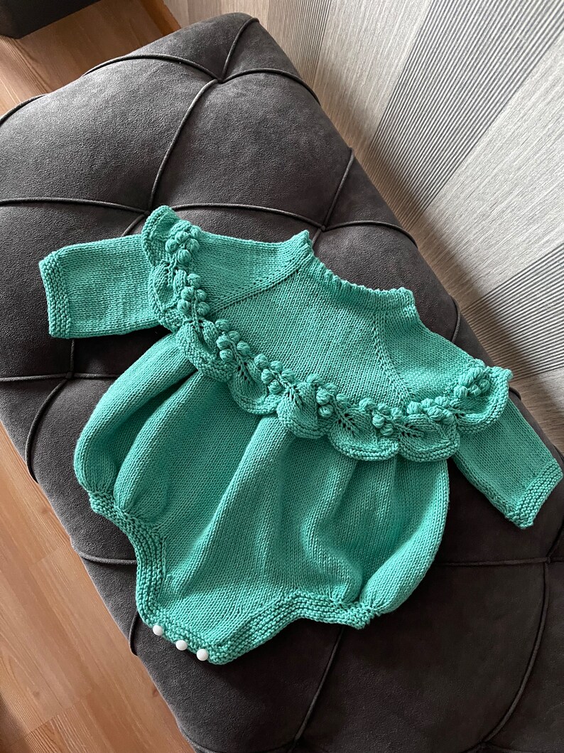 Baby Girl Romper Organic Baby Clothes, Handmade Baby Gift, Newborn Baby Coming, Knit Newborn Outfit, Newborn Girl Outfit, Kni zdjęcie 1