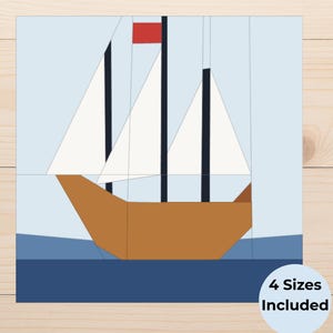 Könnte beinhalten: Geometrische Illustration eines Segelbootes mit weißen Segeln, einem braunen Rumpf und einer roten Flagge. Das Boot befindet sich vor einem hellblauen Himmel und dunkelblauem Wasser. Der Text "4 Sizes Included" befindet sich in einem weißen Kreis.