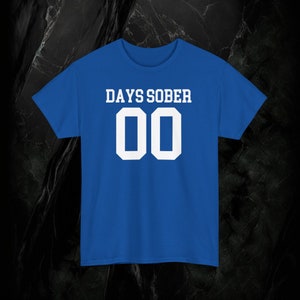 Maglietta Days Sober 00 / Maglietta casual divertente / Maglietta umoristica impertinente / Maglietta da bere originale / Regalo per feste per amici immagine 5