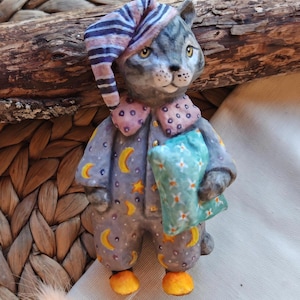 Handmade Spun Cotton &quot;Sleepy cat&quot;. Unique Vintage Christmas tree Decor.