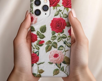 Gestickte Rosen iPhone Hülle: Cottagecore Floral Schutzhülle