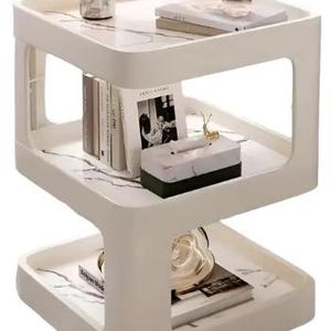 Eleganter, nordisch inspirierter Nachttisch – Beige