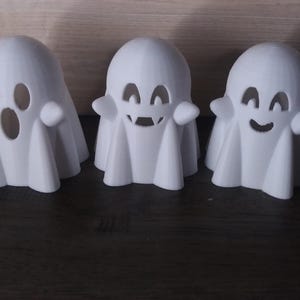 Cute Ghost, Halloween decor, Light up ghosts