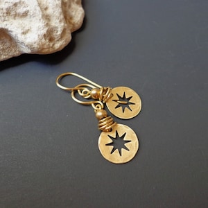 Boucles d&#39;oreilles pendantes étoile en laiton faites main : bijoux célestes bohèmes