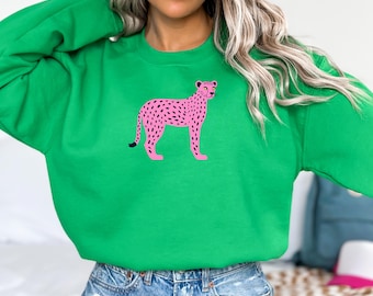 Trendy Cheetah Sweatshirt, Animal print sweatshirt, Boho Graphic Crewneck, Wildlife Shirt, Cheetah Gifts, Oversized Crewneck, Leopard Shirt
