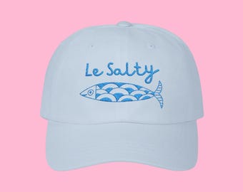 イワシの刺繍入りキャップ、缶詰の魚の帽子、缶詰の魚、ヴィンテージの海辺の女子旅の服装、トマトガールの夏の美学、イタリア製ベースボールキャップ