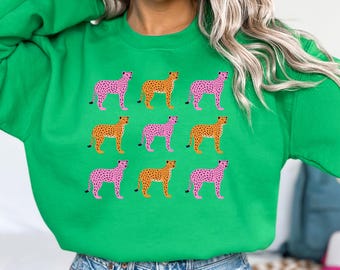 Trendy Cheetah Sweatshirt, Animal print sweatshirt, Boho Graphic Crewneck, Wildlife Shirt, Cheetah Gifts, Oversized Crewneck, Leopard Shirt