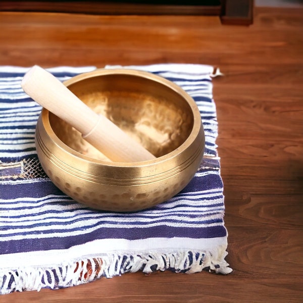 Indian Beautiful Hand Crafted Indian Singing Bowl