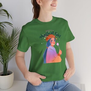 Magisch meisje blauw haar Star Wand uniseks T-shirt, eigenzinnig leuk handtekenshirt, bladgroen koningsblauw asfalt, cadeau voor animeliefhebber, geheim