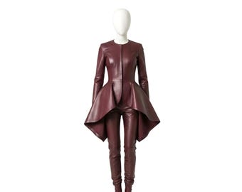 Conjunto de chaqueta peplum de cuero para mujer, hecho a mano: abrigo peplum asimétrico con pantalón de cuero. Vestido elegante. Regalo perfecto.