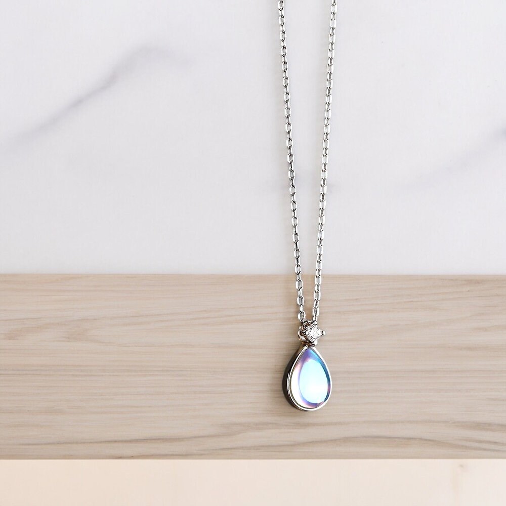 【TATIANA】(Silver925) Water Drop Pandant Necklace Designer fashion, Seoul-fully created | W Concept