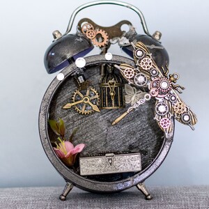 Steampunk återanvändbar retro väckarklocka