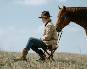 Handcrafted Leather Folding Camp Stool: Argentinian Polo Saddle Leather
