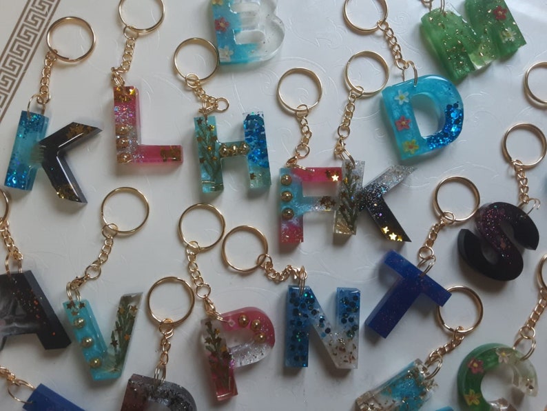 Customizable initial letter resin keychain image 6