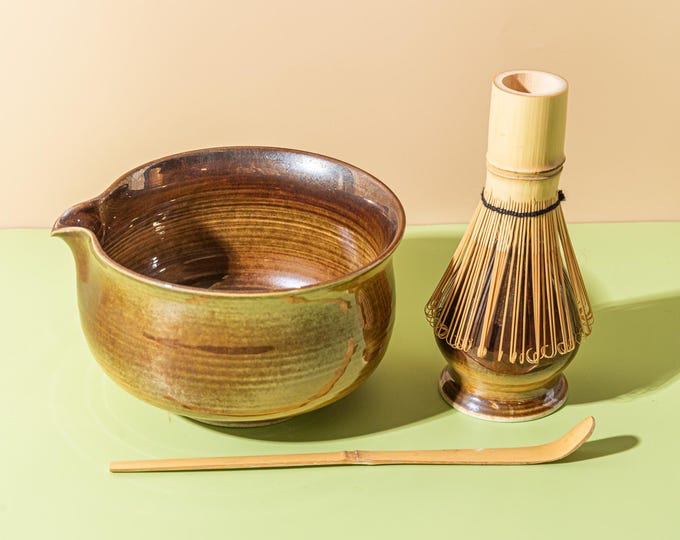 Handmade Unique Ceramic Matcha Bowl Set with Bamboo Whisk and Chasen Holder White Matcha Ceremonial Set 450ml, Matcha Gift Set