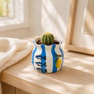 Handmade Mini Ceramic Planter, Small Succulent, Cute Cactus Pot, Desktop Plant Decor, Gift for Plant Lovers, Housewarming Gift,New Home Gift