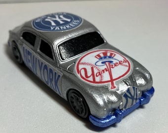 Custom Hot Wheels: New York Yankees!