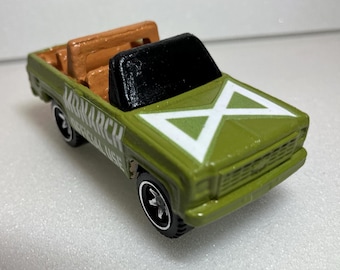 Custom Hot Wheels: Monarch Patrol Vehicle (Godzilla)!
