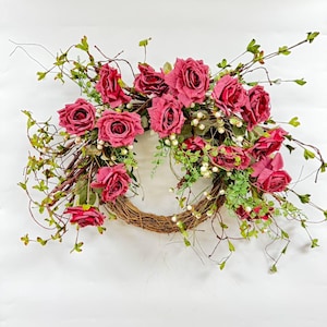 Romantic Pink Rose and Vine Wreath – Rustic Floral Decor for All Seasons