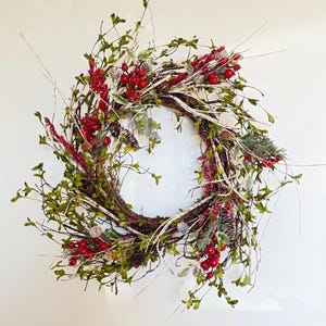 Rustic Red Berry and Pinecone Winter Wreath – Natural Holiday Decor