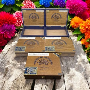 Lot of 5 H Upmann Heritage Toro Empty Wooden Cigar Boxes 9.25x7.25x2 #59