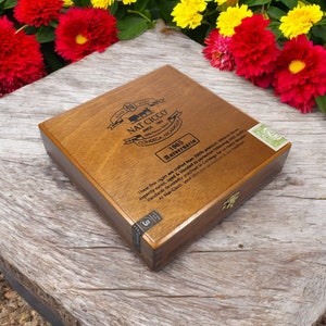 Nat Cicco 1965 Churchill Empty Wooden Cigar Box 8x8.25x1.75