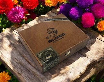 Olmec Toro Empty Wooden Cigar Box 7x6x2 (1)