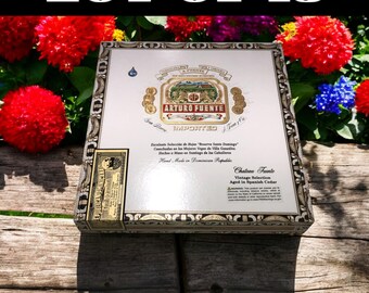 Lote de 15 cajas de puros vacías Arturo Fuente Chateau 9,5x9,75x1,25 K