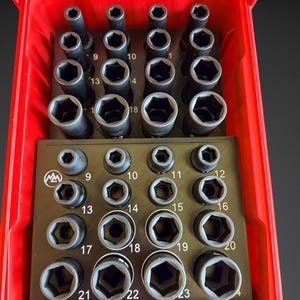 Milwaukee Packout Socket Organizer for Milwaukee Shockwave 1/2" Drive Metric Deep & Shallow Impact Sockets, 9-24mm, 32 Pc + 3" Extension