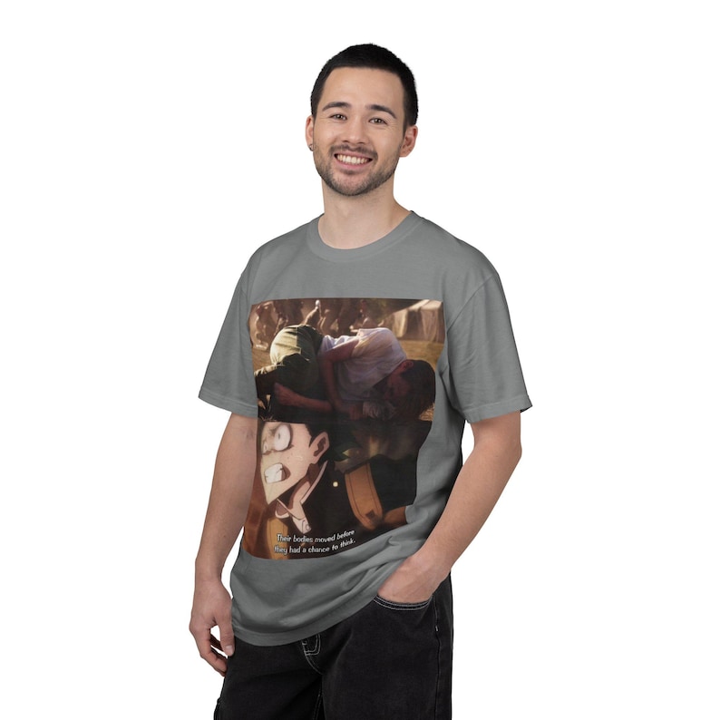Camiseta con estampado de la escena de Steve Rogers y Deku / Diseño de viñeta de manga, primer plano dramático imagen 7