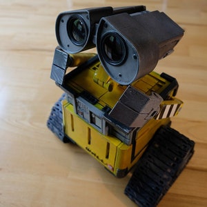 3D WALL-E Robot Drawing File - STL File for DIY Project - Home Printing and Assembly - Inspired by Pixar Movie Design