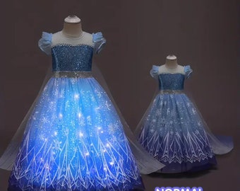 Enchanting Girl's Princess Dress with LED Lights - Sequin-Embellished, Puff Sleeves, Tulle Skirt (AGES 3-4YR)