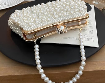 Pearl Beaded Bag, Pearl Clutch Bag, Wedding Pearl Bag, Luxury Pearl Bag, Pearl Evening Bag, Vintage Bead Bag, White Pearl Bag, Bead Bag