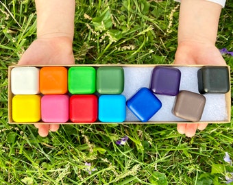 12 Set of Easy-Hold Crayon Cubes