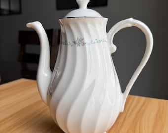 Syracuse China Sweetheart Coffee Pot, White Ribbed Floral China Server