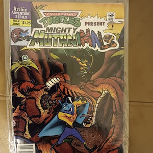 Set of 8 Teenage Mutant Ninja Turtles Related Comic Books in Plastic Sleeves in Mint Condition