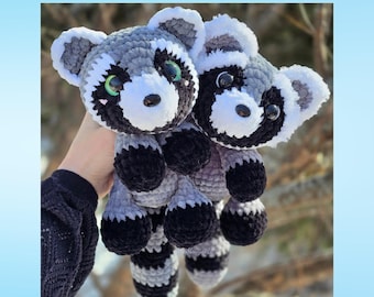 Raisin the Raccoon Crochet Pattern, Sploot Series, low sew
